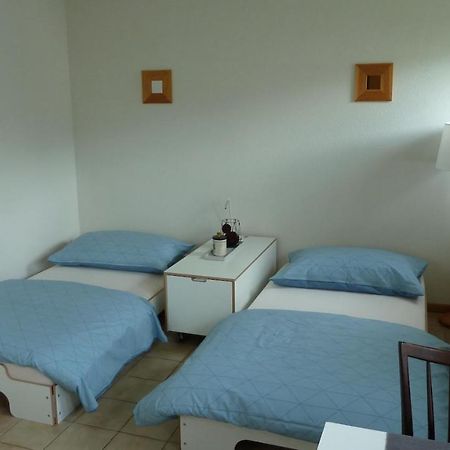 Holzji Appartement Glis Buitenkant foto
